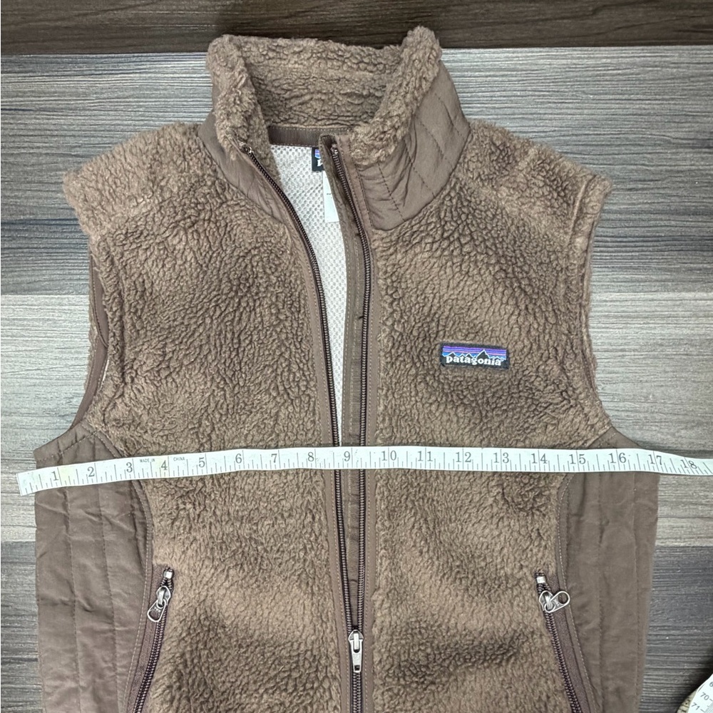 Patagonia Sherpa Fleece Vest Brown Full Zip Cozy Women’s Small - Picture 6 of 6